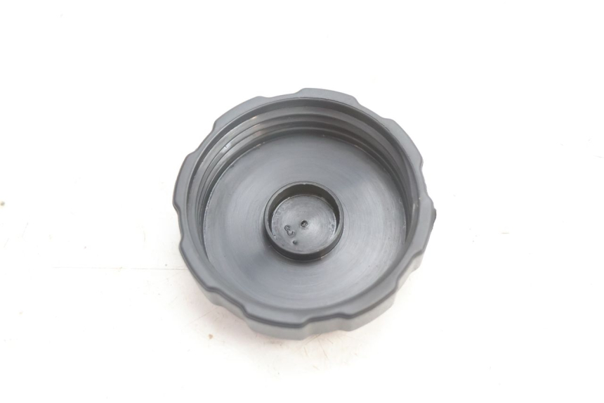 photo de FUEL TANK CAP PEUGEOT TKR TREKKER FURIOUS 50 (2005 - 2014) - Zoom on usage condition