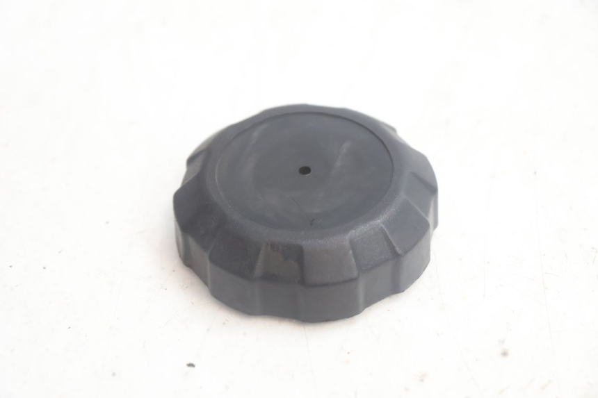 photo de FUEL TANK CAP PEUGEOT TREKKER 50 (1995 - 2004) - Component detail