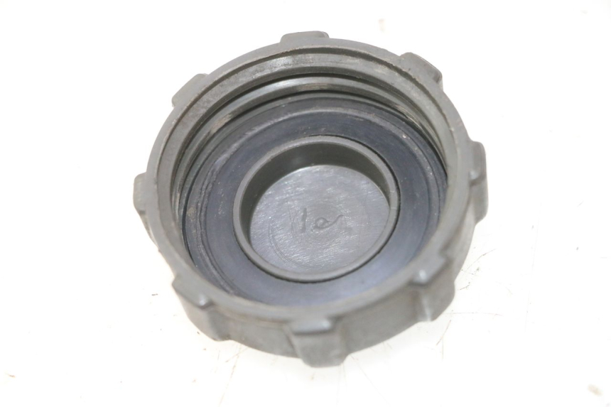 photo de FUEL TANK CAP PIAGGIO VESPA LX 2T 50 (2005 - 2013) - Component detail