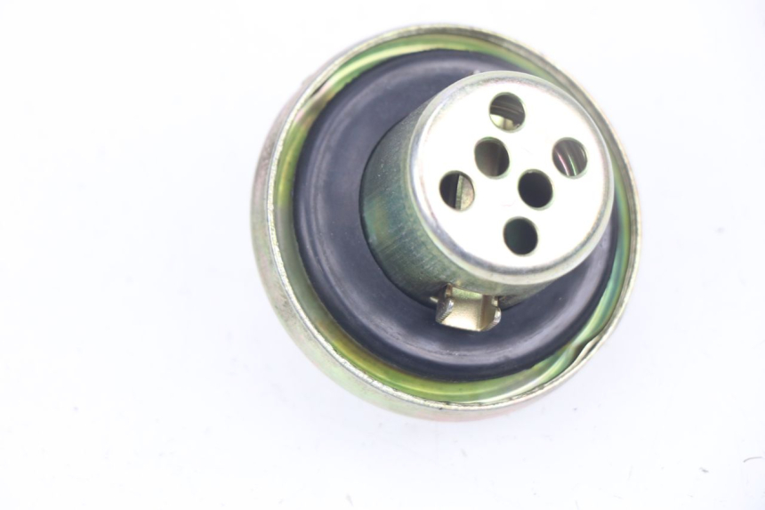 photo de FUEL TANK CAP JM MOTORS VIPER 4T 50 (2015 - 2022) - Zoom on usage condition