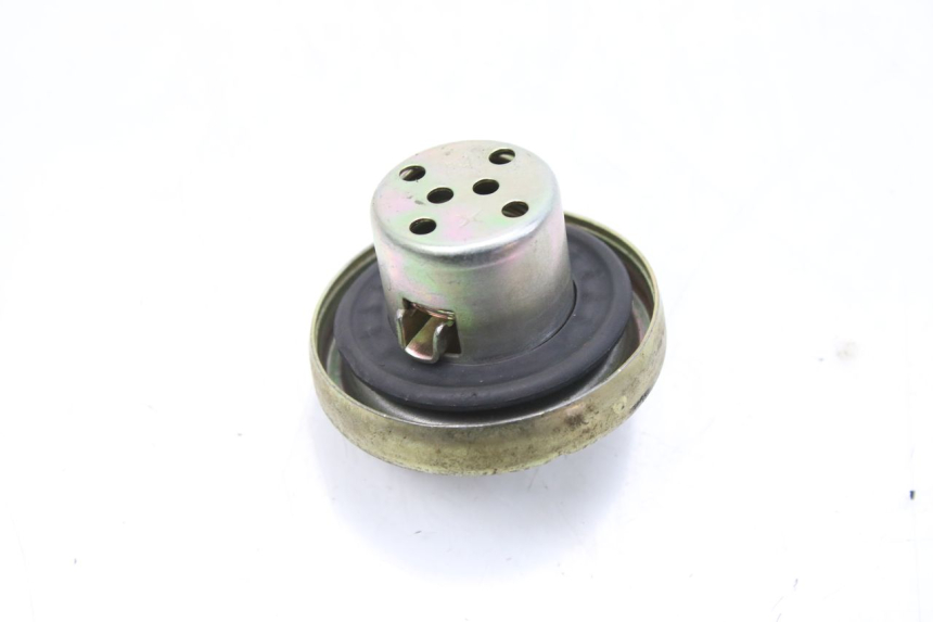 photo de FUEL TANK CAP EUROCKA VIRTUALITY GT 4T 50 (2011 - 2017) - Zoom on usage condition