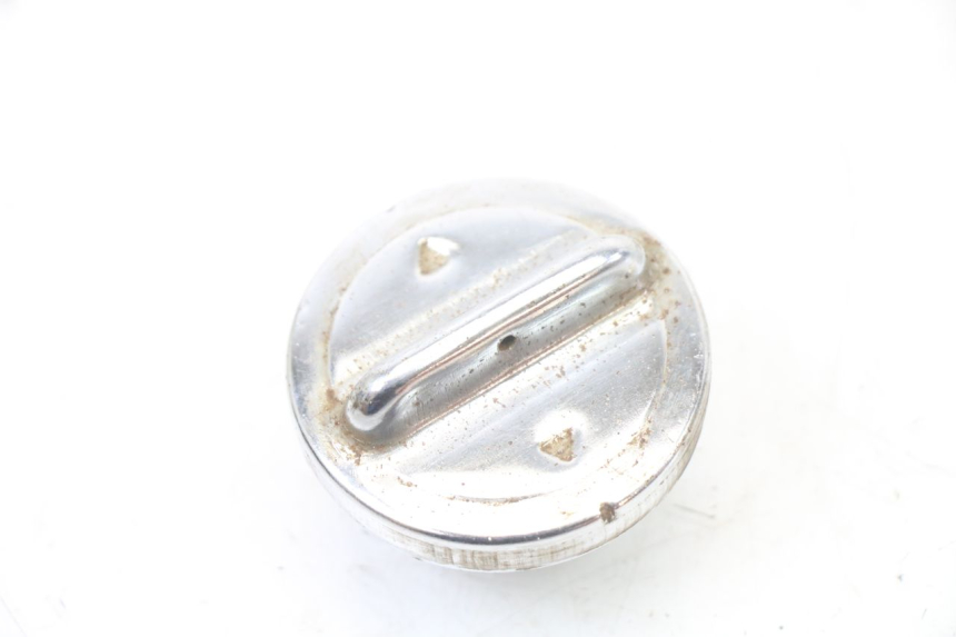 photo de FUEL TANK CAP VONROAD YIBEN 125 (2006 - 2010) - Zoom on usage condition