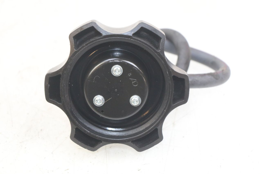photo de FUEL TANK CAP YAMAHA YZ 85 (2019 - 2021) - Zoom on usage condition