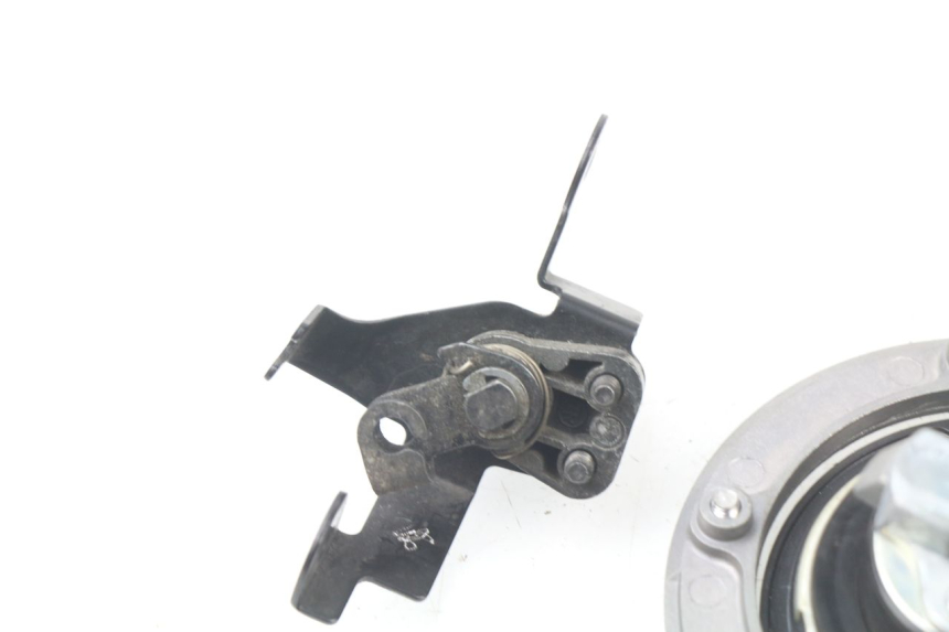 photo de FUEL TANK CAP KAWASAKI Z ABS 750 (2007 - 2013) - Technical close-up