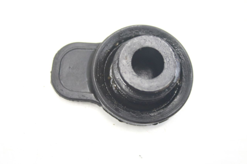 photo de OIL TANK CAP YAMAHA BLASTER 200 (2003 - 2007) - Zoom on usage condition