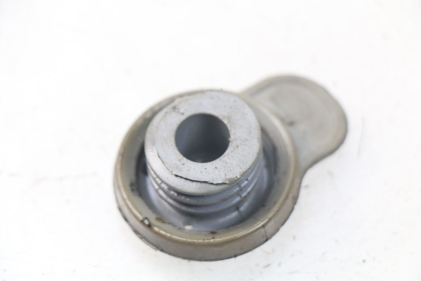 photo de OIL TANK CAP MBK BOOSTER SPIRIT NAKED 50 (2004 - 2017) - Component detail