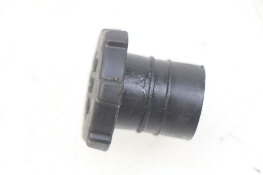 photo de OIL TANK CAP DERBI BOULEVARD 50 (2009 - 2006) - Main view