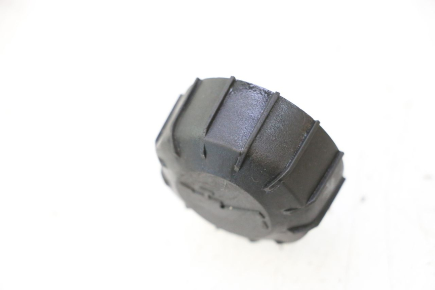 photo de OIL TANK CAP PEUGEOT CITYSTAR 2T 50 (2018 - 2021) - Zoom on usage condition