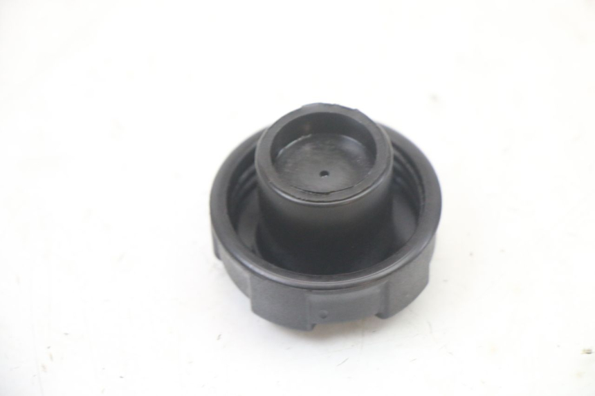 photo de OIL TANK CAP MBK X-LIMIT XLIMIT 50 (2007 - 2012) - Zoom on usage condition