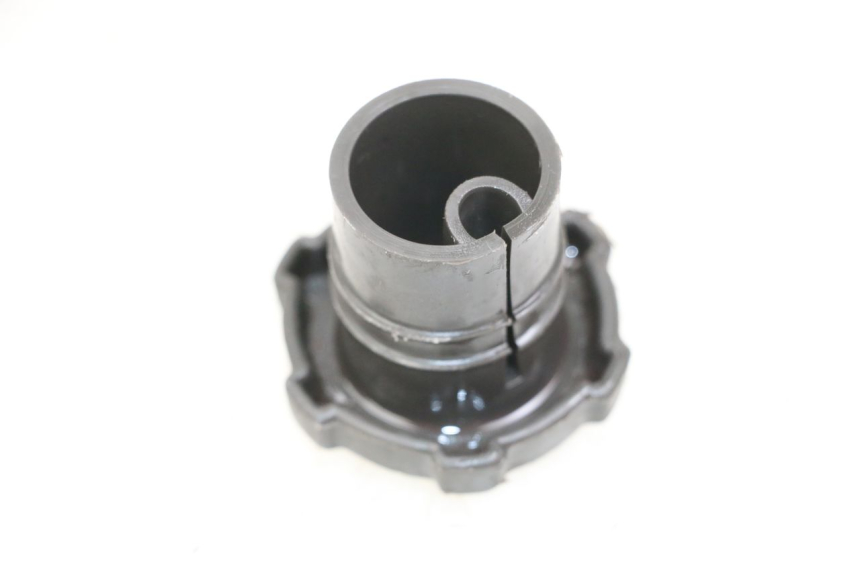 photo de OIL TANK CAP GILERA RUNNER LC 50 (1997 - 1998) - Zoom on usage condition