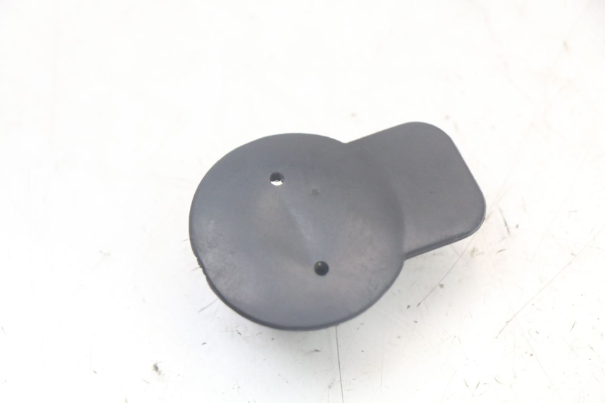 photo de OIL TANK CAP KEEWAY RY6 2T 50 (2011 - 2019) - Component detail