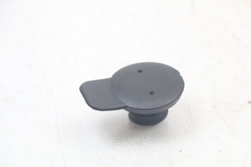 photo de OIL TANK CAP KEEWAY RY6 2T 50 (2011 - 2019) - Component detail
