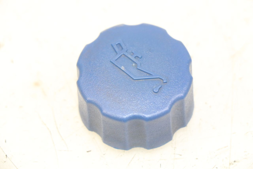 photo de OIL TANK CAP PEUGEOT SATELIS 125 (2006 - 2009) - Main view