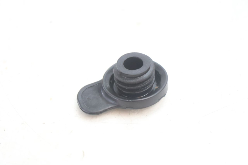 photo de OIL TANK CAP YAMAHA SLIDER 50 (1999 - 2004) - Zoom on usage condition