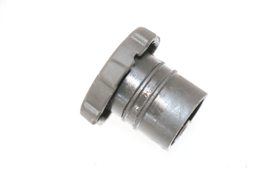 photo de OIL TANK CAP PIAGGIO TYPHOON 50 (2000 - 2009) - Zoom on usage condition