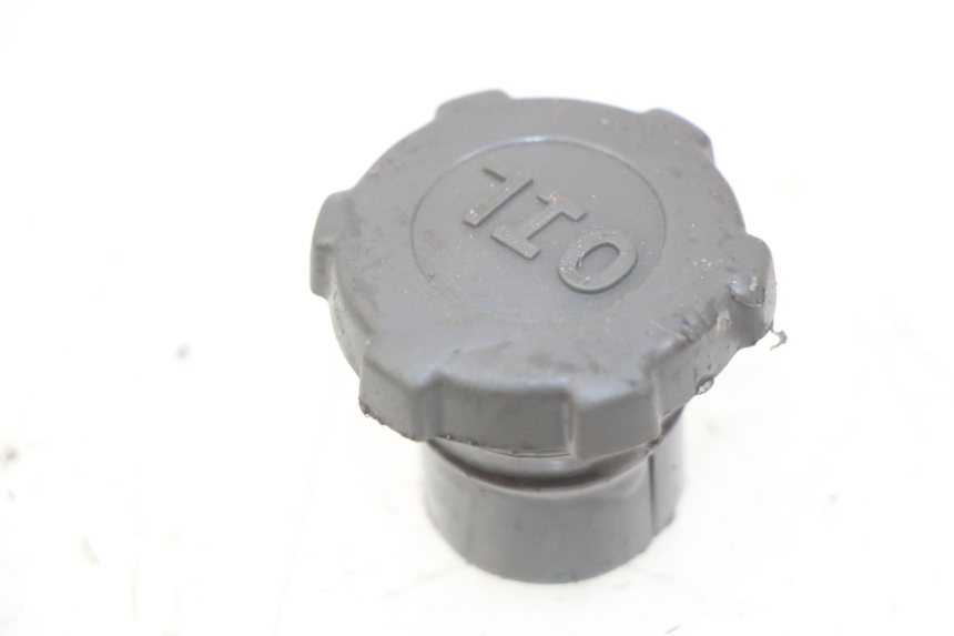 photo de OIL TANK CAP PIAGGIO VESPA PRIMAVERA 2T 50 (2013 - 2018) - Component detail