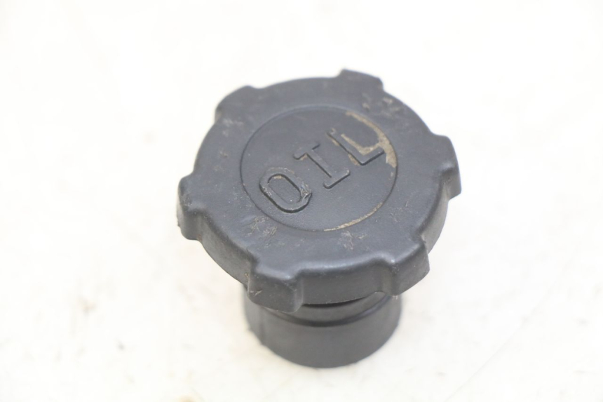 photo de OIL TANK CAP PIAGGIO ZIP 2T 50 (2009 - 2019) - Zoom on usage condition