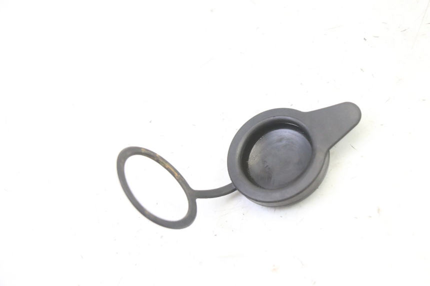 photo de EXPANSION TANK CAP HONDA CBR RR FIREBLADE 900 (1992 - 1994) - Zoom on usage condition