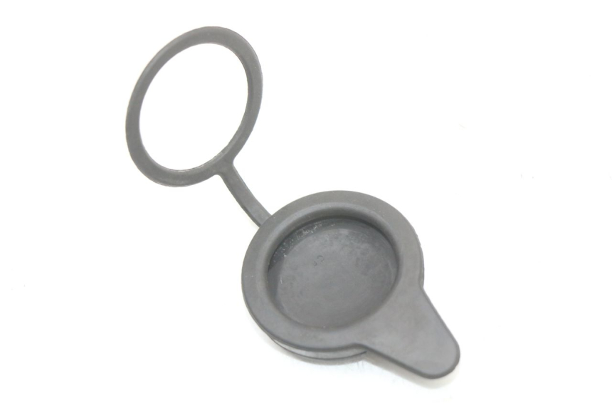 photo de EXPANSION BOTTLE CAP HONDA FJS SILVER WING SILVERWING 400 (2005 - 2008) - Zoom on usage condition