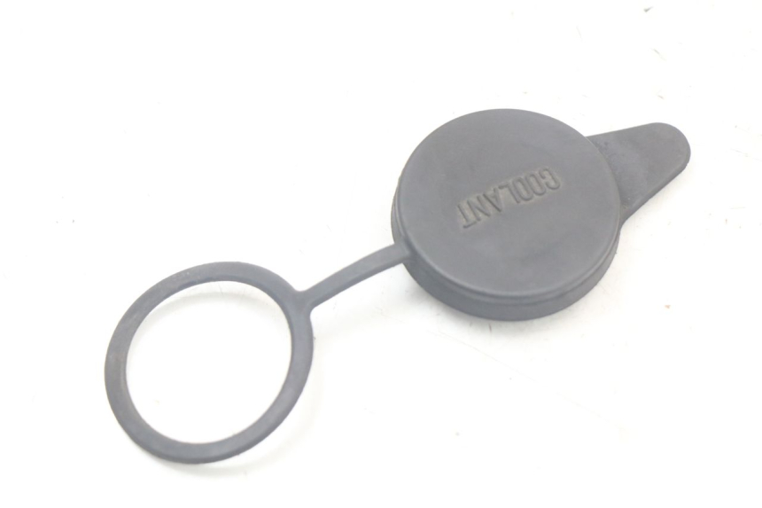 photo de EXPANSION BOTTLE CAP HONDA FJS SILVERWING SILVER WING 600 (2001 - 2010) - Zoom on usage condition