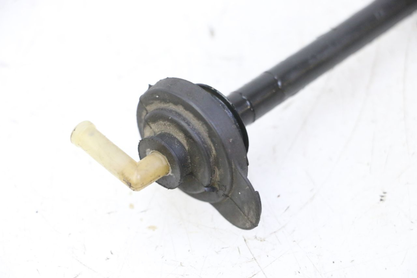 photo de EXPANSION BOTTLE CAP YAMAHA FZ6 N FAZER 600 (2004 - 2006) - Zoom on usage condition