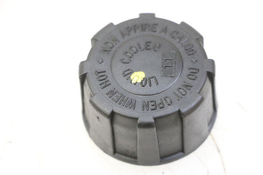 photo de EXPANSION BOTTLE CAP PIAGGIO MP3 500 (2014 - 2017) - Main view