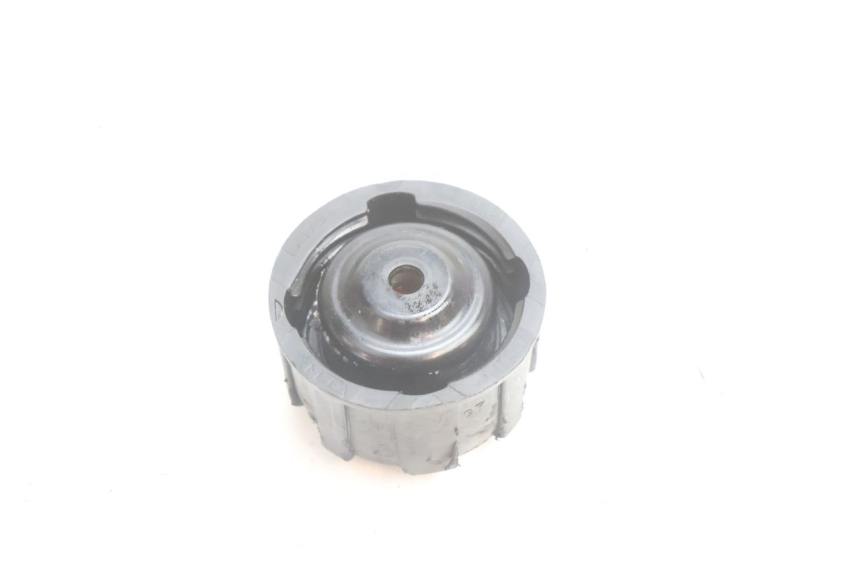 photo de EXPANSION BOTTLE CAP PIAGGIO MP3 500 (2016 - 2018) - Technical close-up