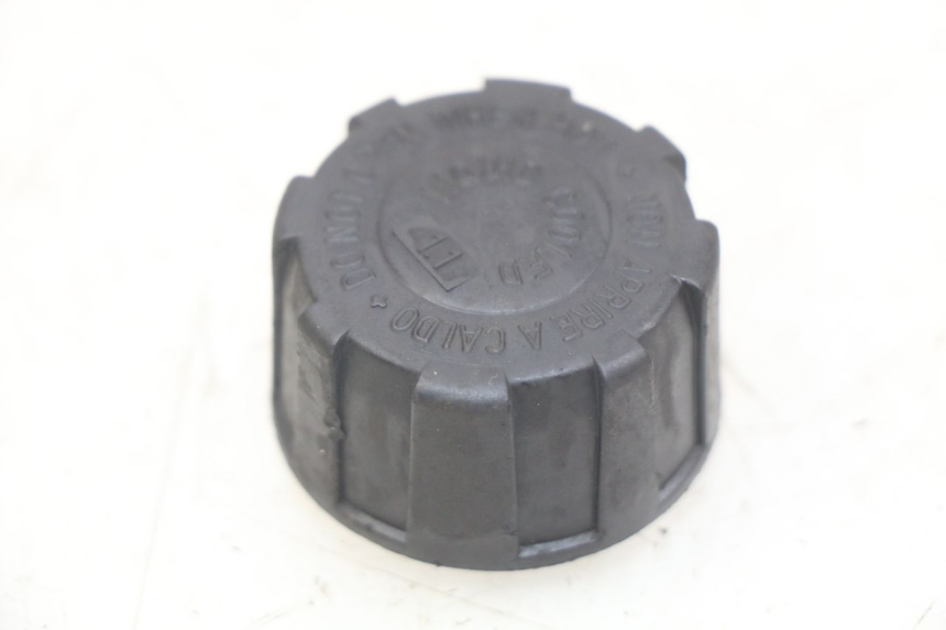 photo de EXPANSION TANK CAP GILERA NEXUS 125 (2007 - 2009) - Main view