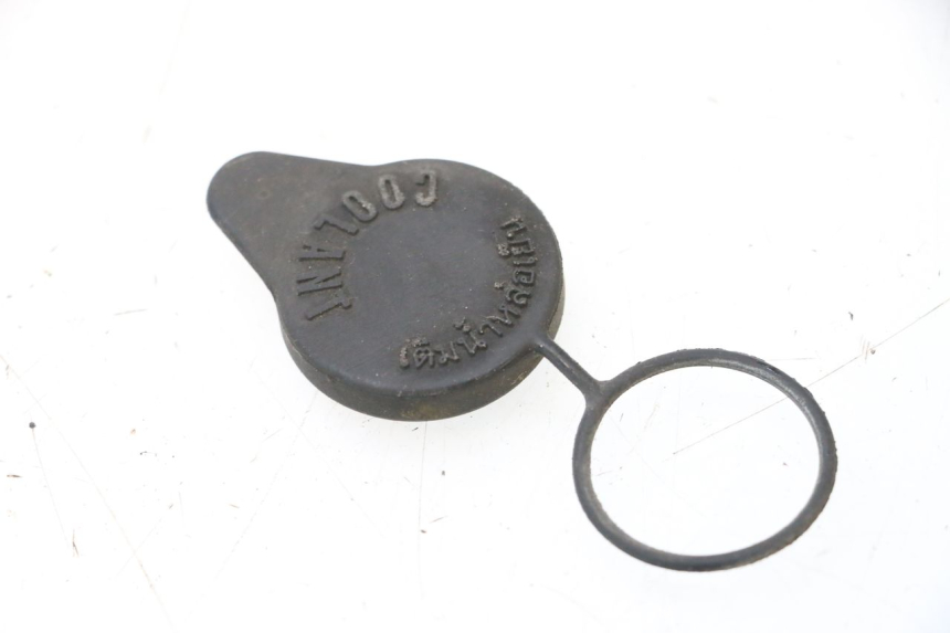 photo de EXPANSION BOTTLE CAP HONDA PCX (JF57/JF64) 125 (2014 - 2018) - Main view