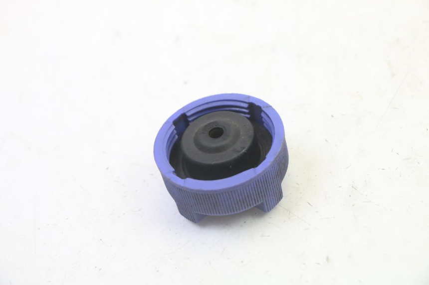 photo de EXPANSION BOTTLE CAP PEUGEOT SATELIS 125 (2013 - 2018) - Zoom on usage condition