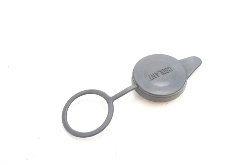 photo de EXPANSION BOTTLE CAP HONDA ST PAN EUROPEAN 1100 (1990 - 2002) - Component detail