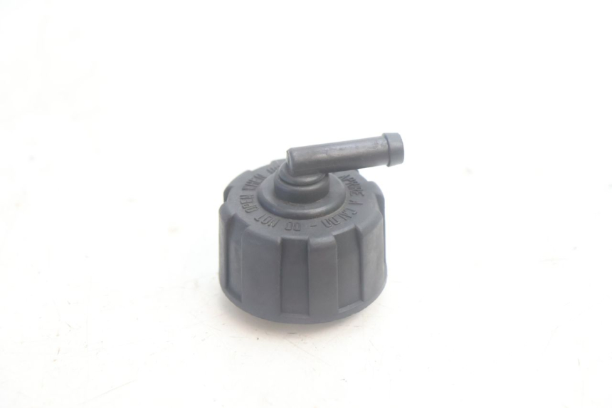 photo de EXPANSION TANK CAP YAMAHA YP MAJESTY 125 (2002 - 2006) - Main view