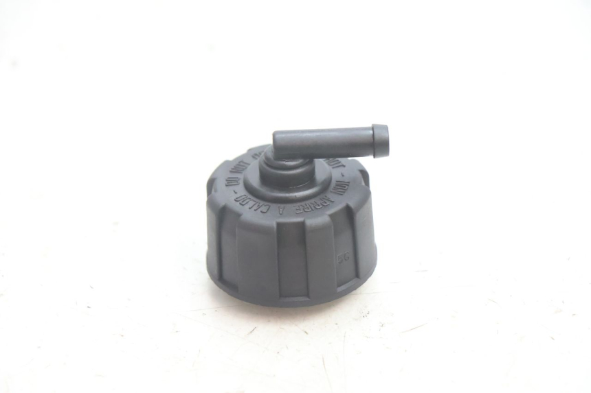 photo de EXPANSION TANK CAP YAMAHA YP MAJESTY 125 (2002 - 2006) - Component detail