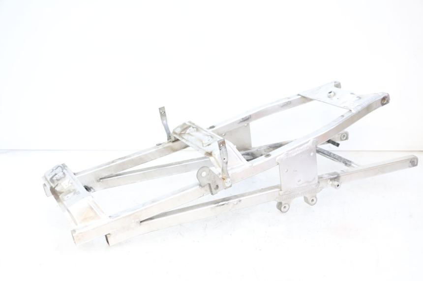 photo de REAR SUBFRAME HONDA CBR RR FIREBLADE 900 (1992 - 1994) - Product overview