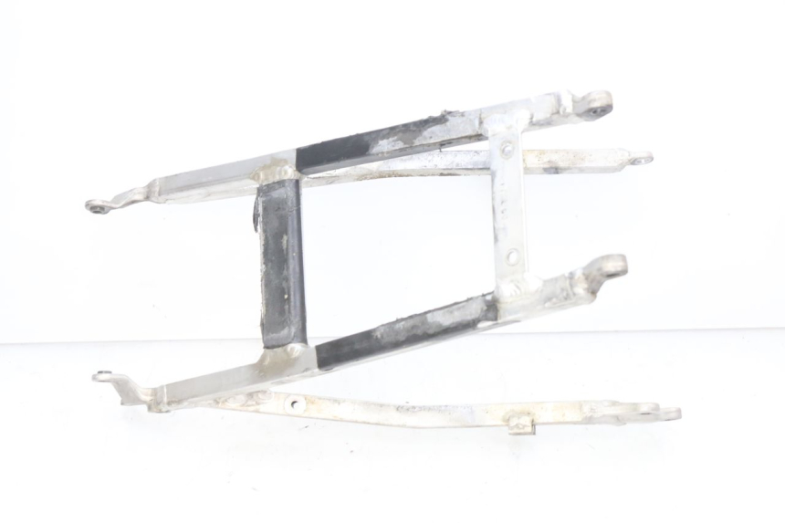 photo de REAR FRAME LOOP HONDA CRF CR-F 450 (2005 - 2008) - Zoom on usage condition