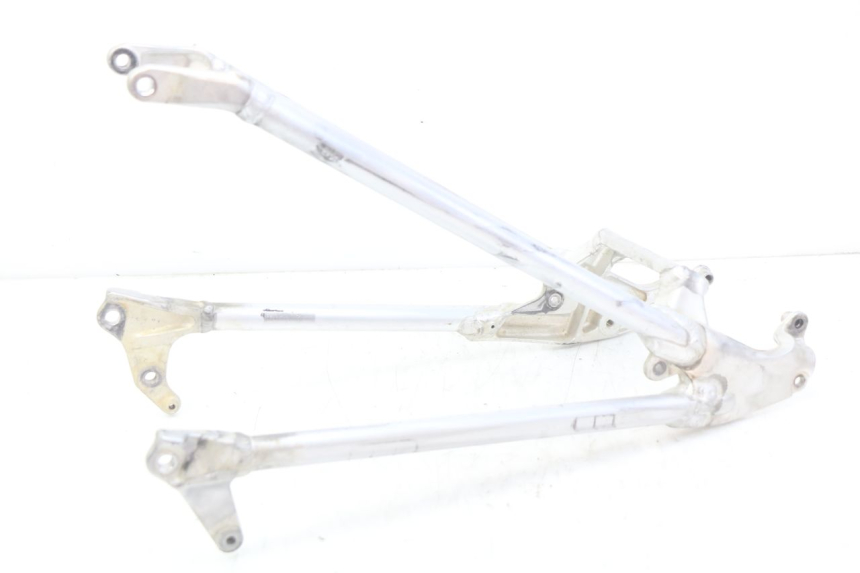 photo de REAR FRAME LOOP HONDA CRF 250 (2010 - 2013) - Technical close-up