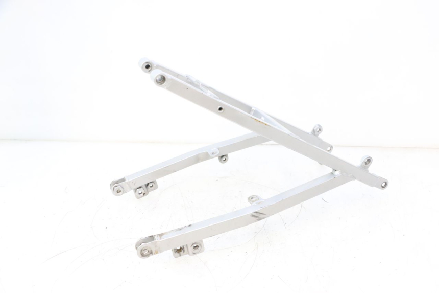 photo de REAR SUBFRAME HM HONDA CRM DERAPAGE RR 50 (2006 - 2017) - Alternative perspective