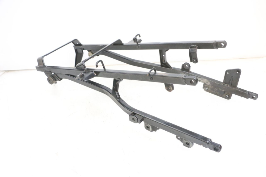 photo de REAR SUBFRAME SUZUKI DL V STROM 1000 (2002 - 2007) - Alternative perspective