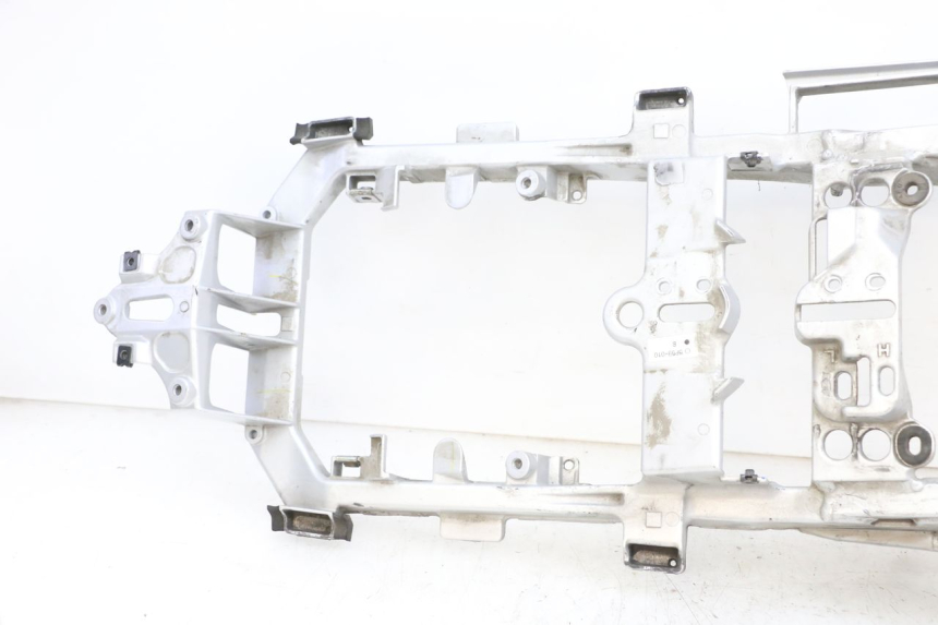 photo de REAR FRAME LOOP YAMAHA FJR ABS 1300 (2006 - 2012) - Additional view of the item