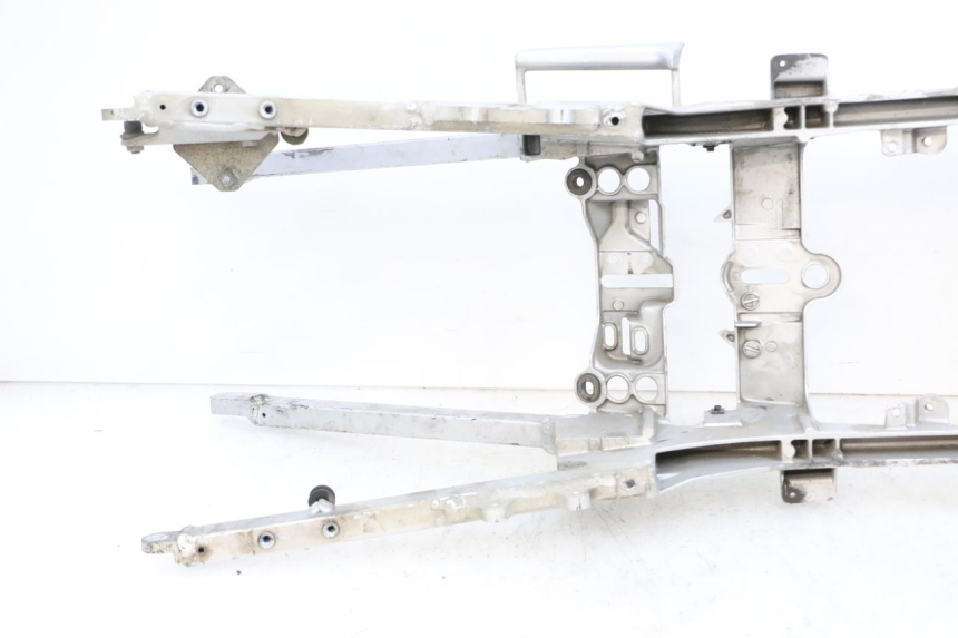 photo de REAR FRAME LOOP YAMAHA FJR ABS 1300 (2006 - 2012) - Zoom on usage condition