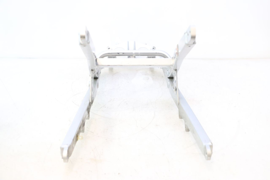 photo de REAR SUBFRAME YAMAHA FJR 1300 (2001 - 2005) - Checked used part