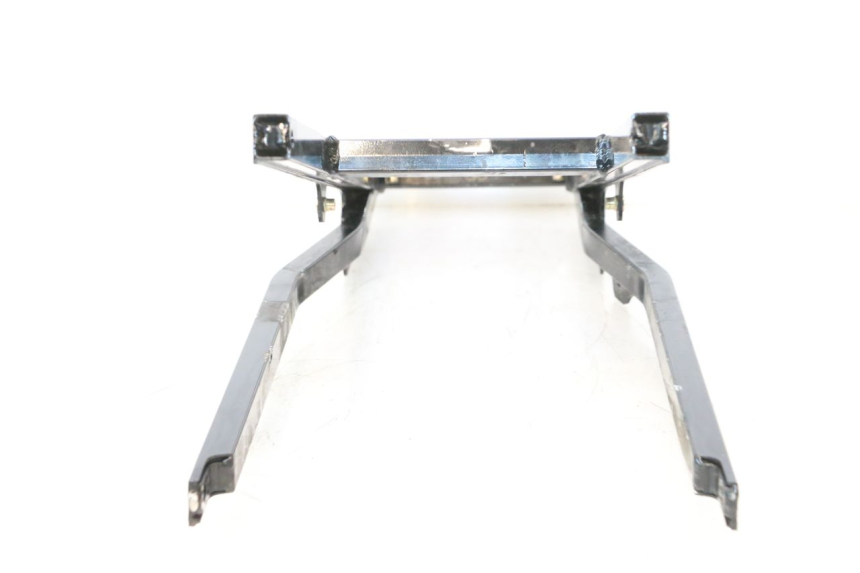 photo de REAR SUBFRAME KAWASAKI GPX F ZX750F 750 (1986 - 1990) - Technical close-up