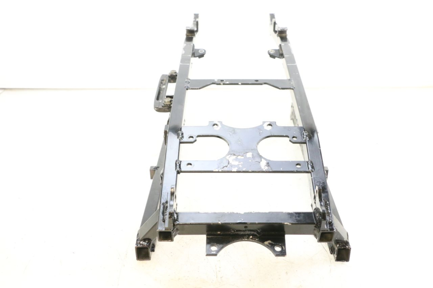 photo de REAR SUBFRAME KAWASAKI GPZ RX 1000 (1986 - 1988) - Surface and material condition