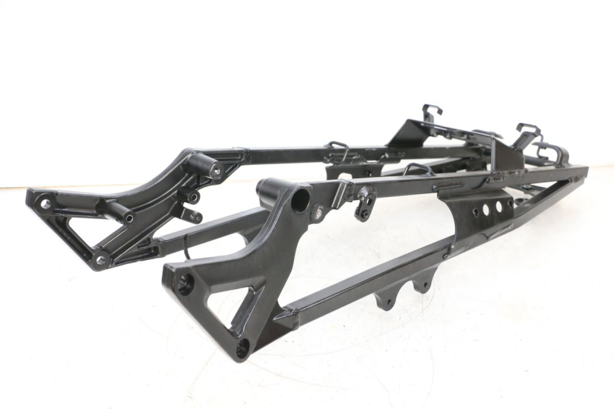 photo de REAR SUBFRAME SUZUKI GSXR GSX-R 1000 (2003 - 2004) - Markings and original references