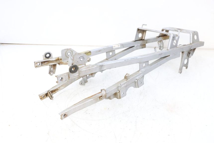 photo de REAR SUBFRAME HONDA NSR R 125 (1994 - 2003) - Surface and material condition