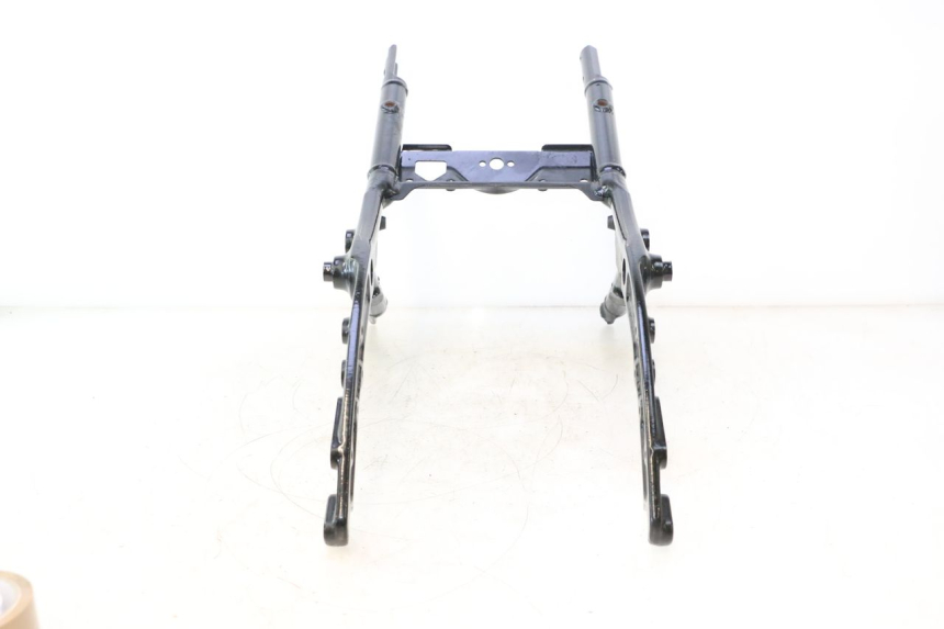 photo de REAR SUBFRAME HARLEY DAVIDSON ROAD GLIDE FLTRXSE 1920 (2018 - 2022) - Fixing points details