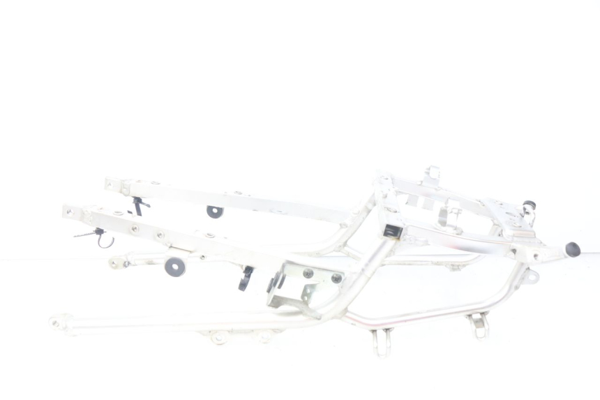 photo de REAR FRAME LOOP SUZUKI TLS TL S 1000 (1997 - 2001) - Technical close-up