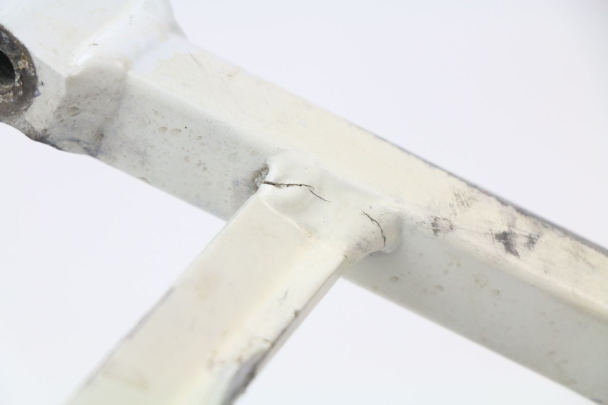 photo de REAR SUBFRAME YAMAHA YZ 125 (1998 - 2005) - Technical close-up