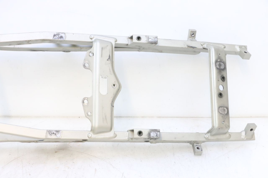 photo de REAR SUBFRAME KAWASAKI ZX-6R ZX6R 600 (2000 - 2002) - Checked used part