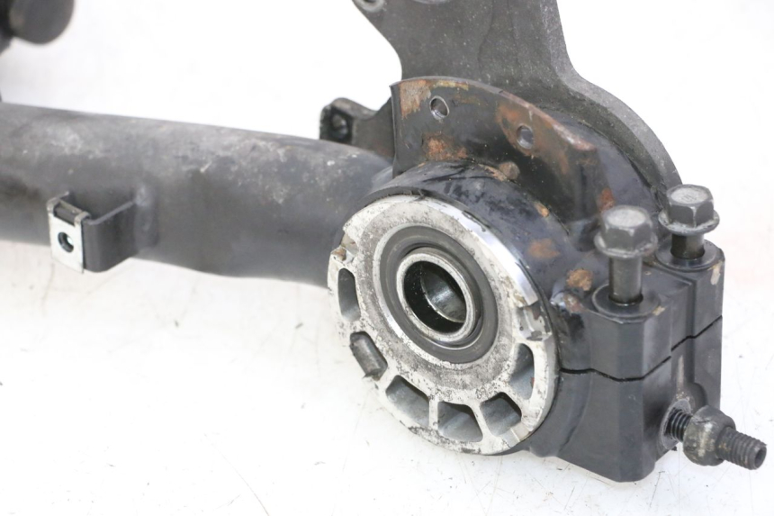 photo de SWING ARM QUADRO 4 4D 350 (2015 - 2018) - Surface and material condition